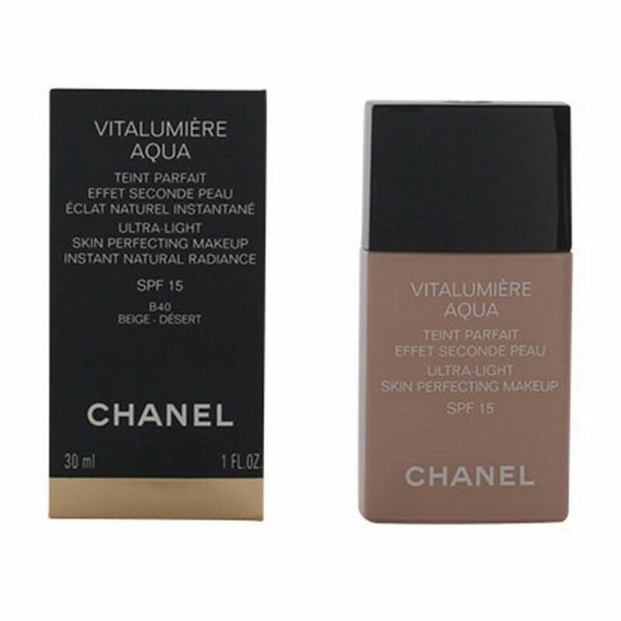 Liquid Make Up Base Vitalumière Aqua Chanel